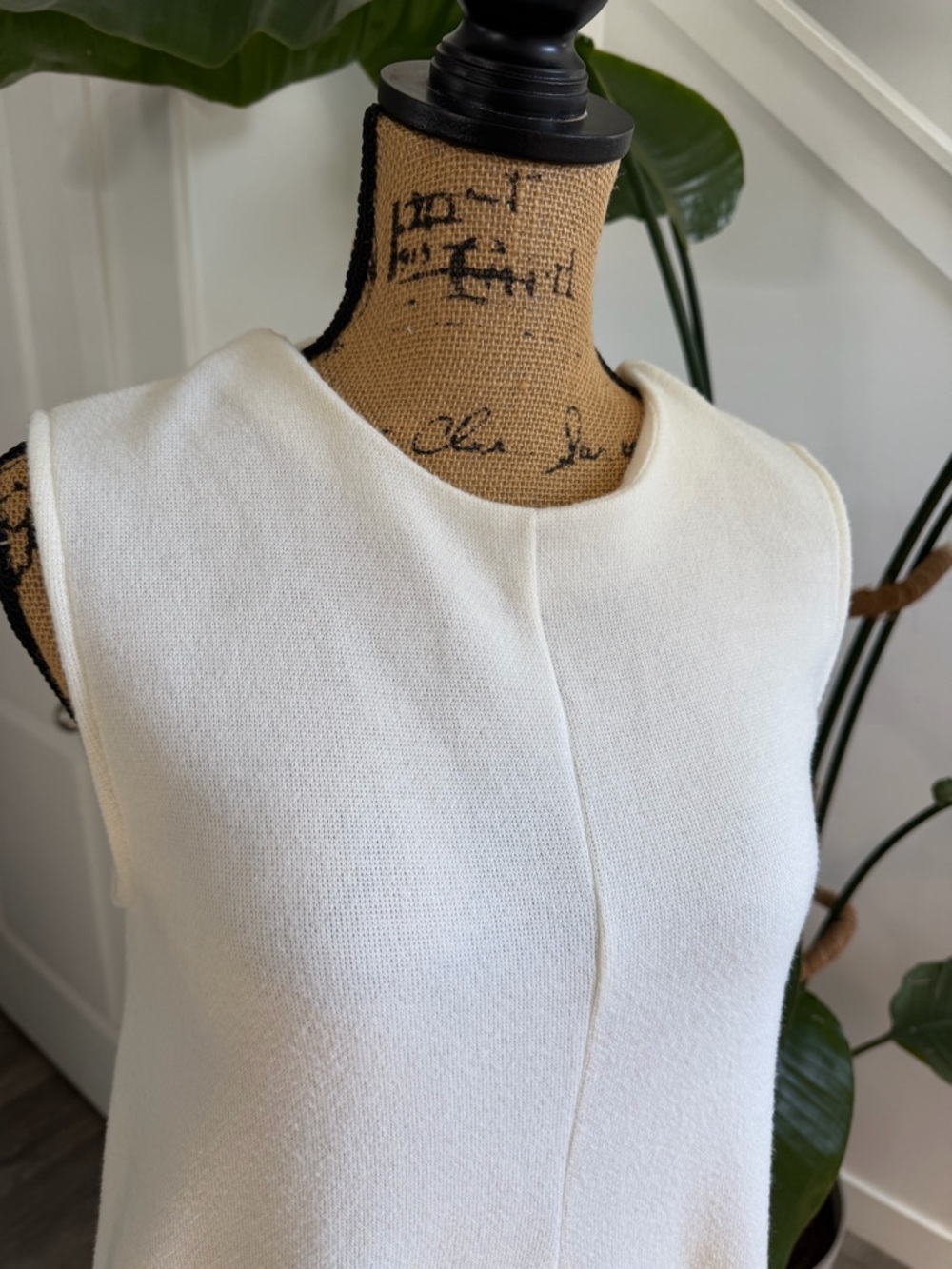 ZARA Sleeveless White Midi Split-Front Dress - Picture 3 of 8